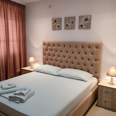 Villa 29 Sarandë Buitenkant foto