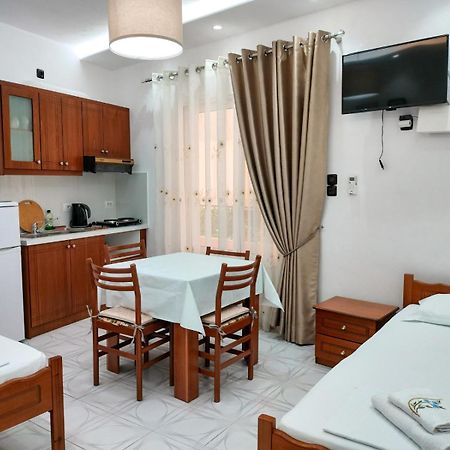 Villa 29 Sarandë Buitenkant foto