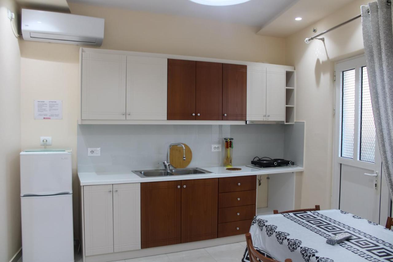 Villa 29 Sarandë Buitenkant foto