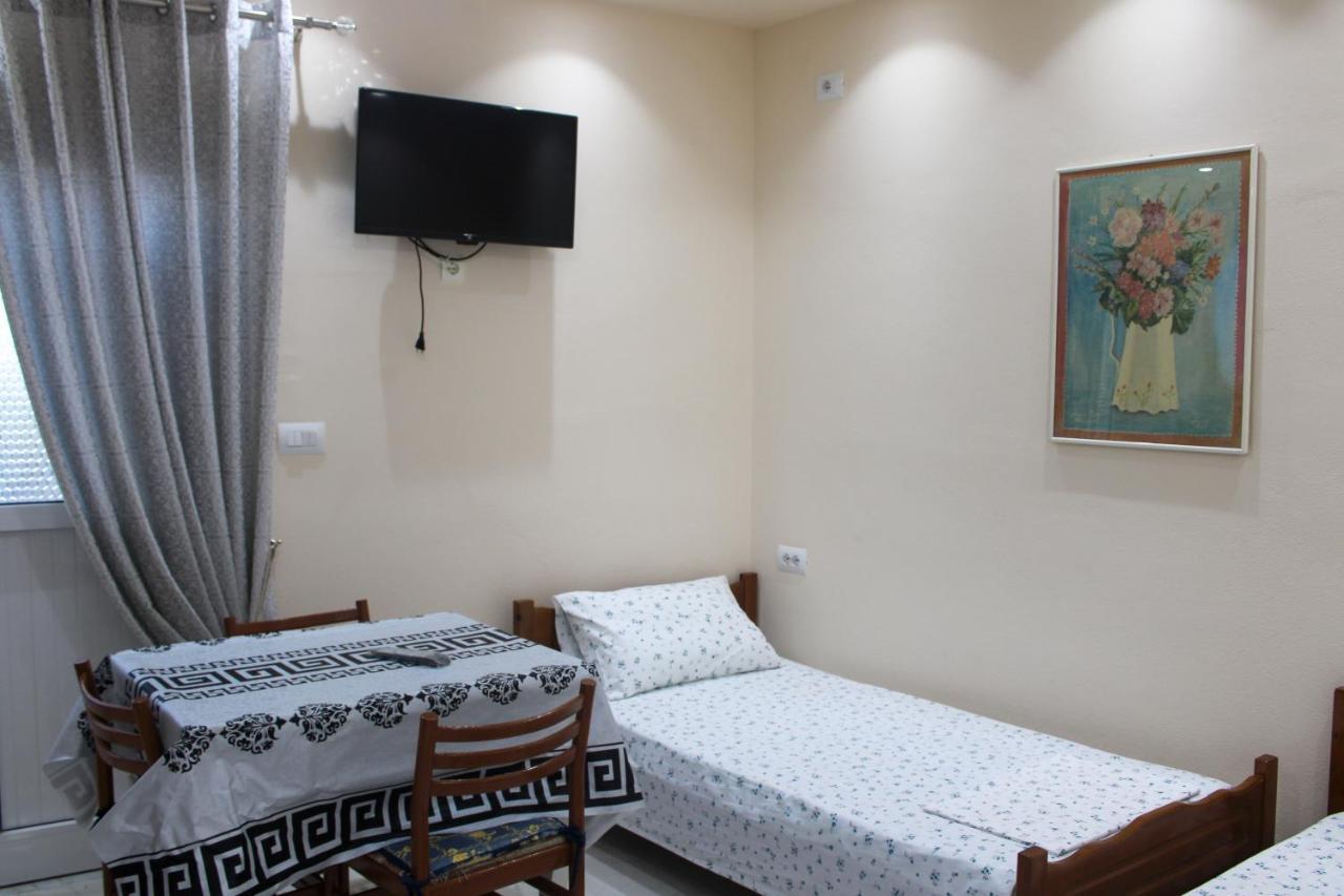 Villa 29 Sarandë Buitenkant foto